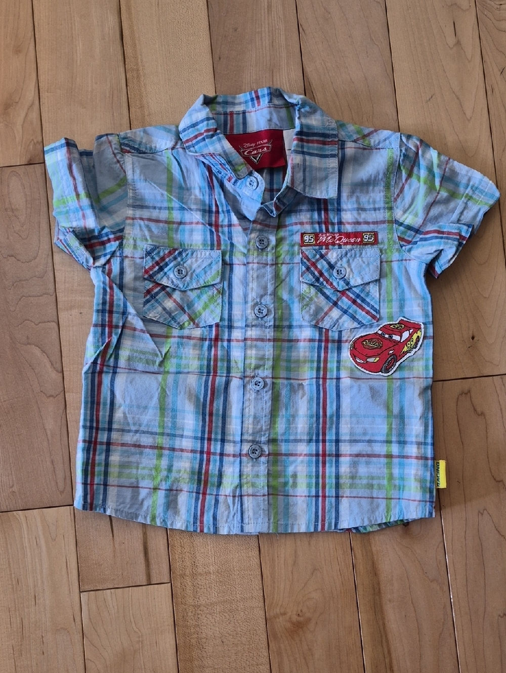 Boys Size 2 Disney Lightening McQueen Blue Plaid Button-Up Shirt